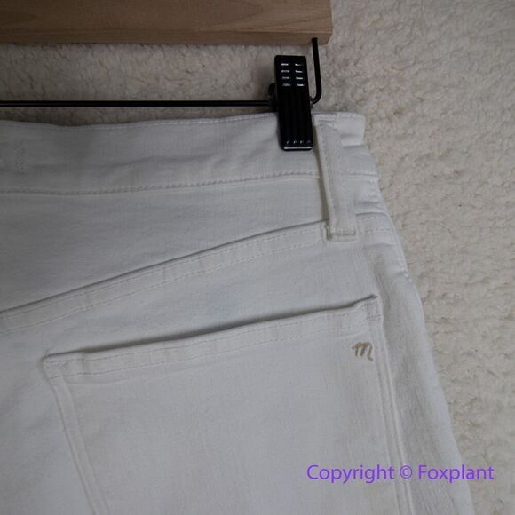 New! Madewell Cali Demi-Boot Jeans in Pure White: Raw-Hem Edition, 30 - Picture 10 of 15
